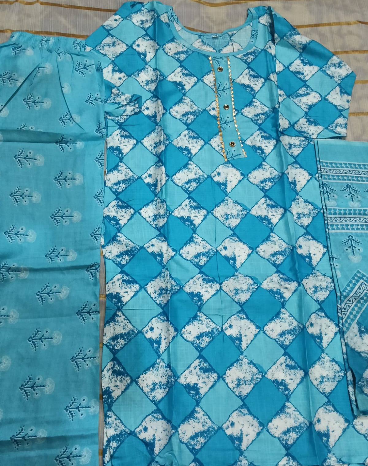 Cotton printed shut